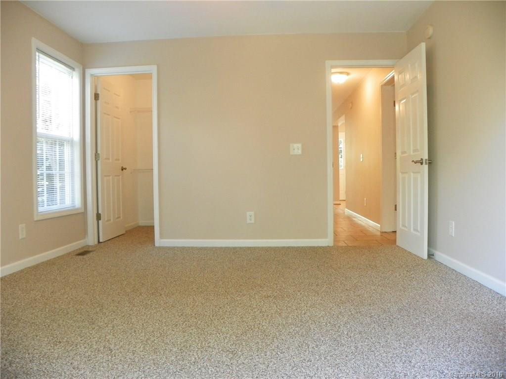 10 Bear Creek Drive - Photo 16