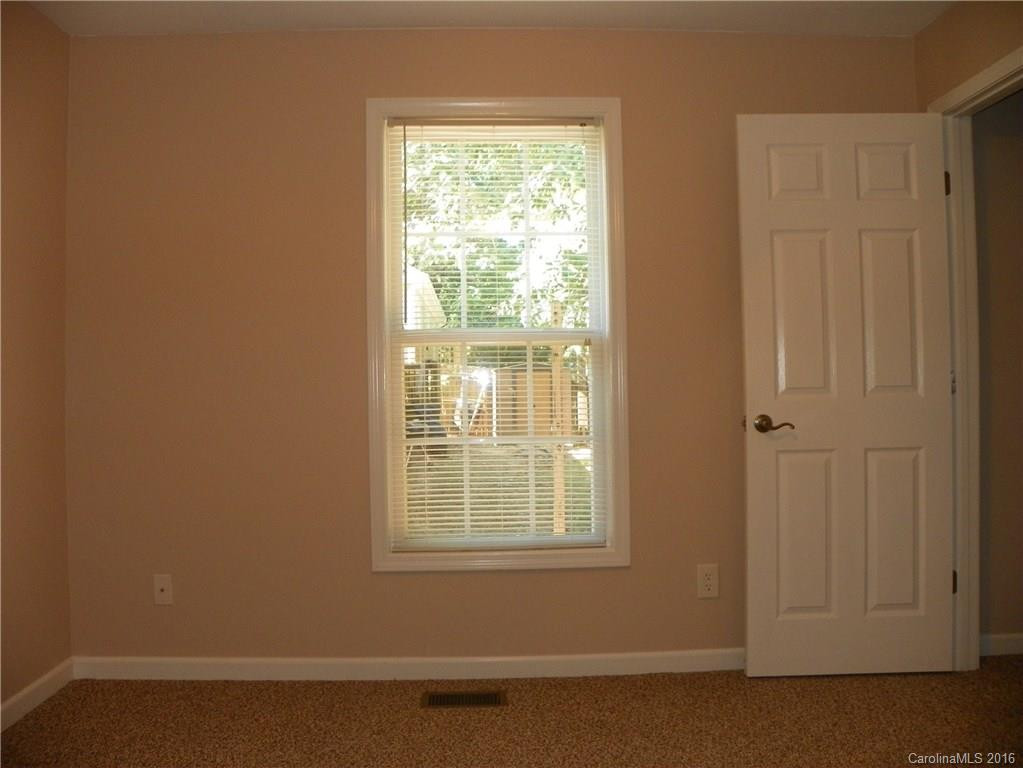 10 Bear Creek Drive - Photo 20