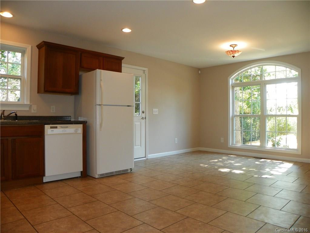10 Bear Creek Drive - Photo 3