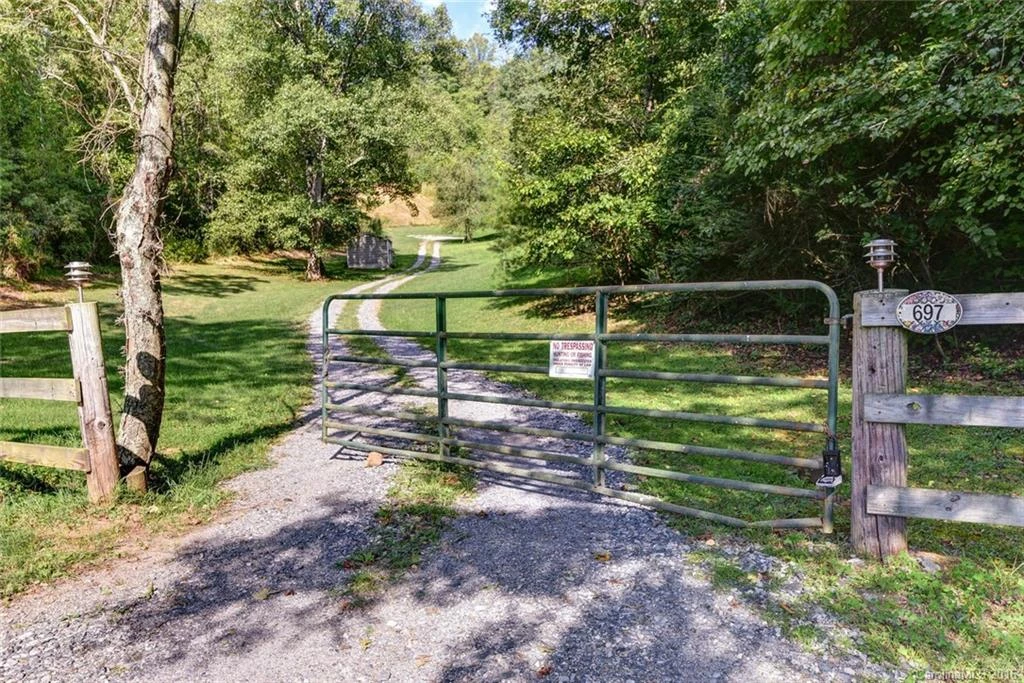 697 Long Ridge Road