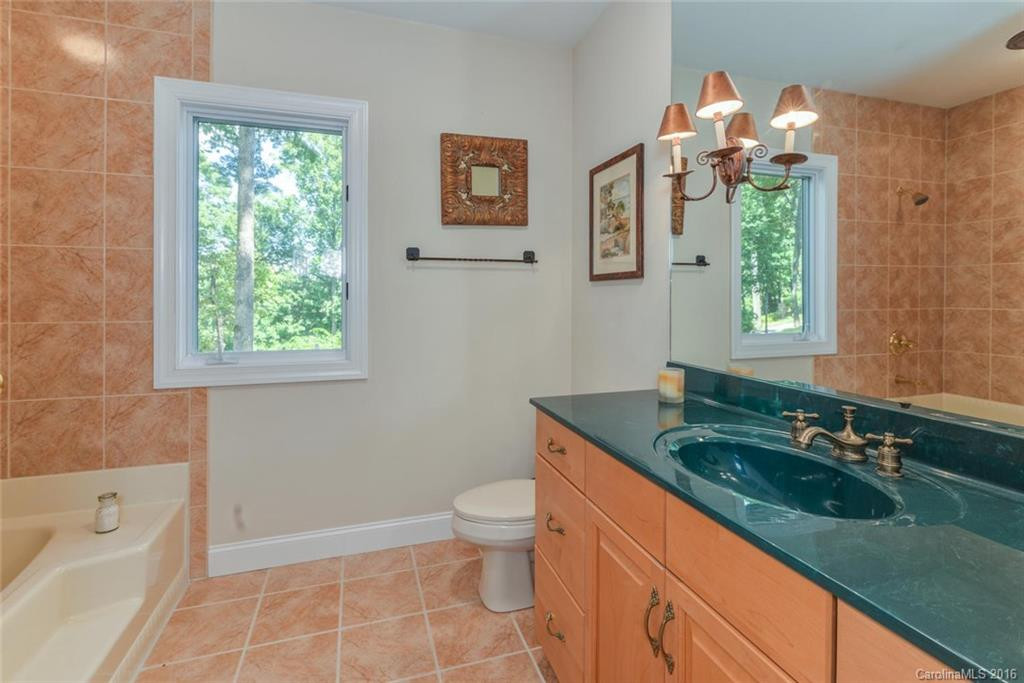 115 Woody Lane - Photo 17
