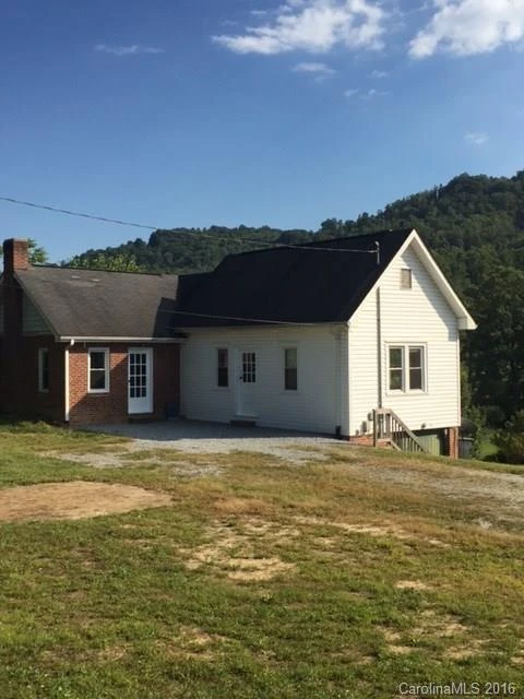 17 Kassandra Way