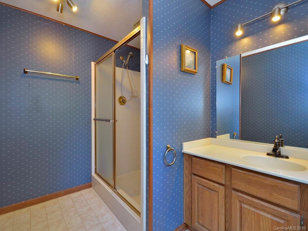 115 Indian Woods Trail - Photo 14