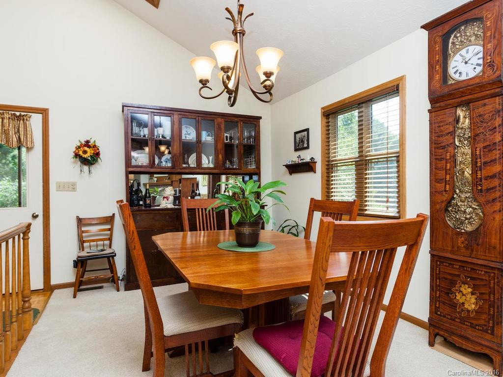 103 Mountain Place - Photo 7