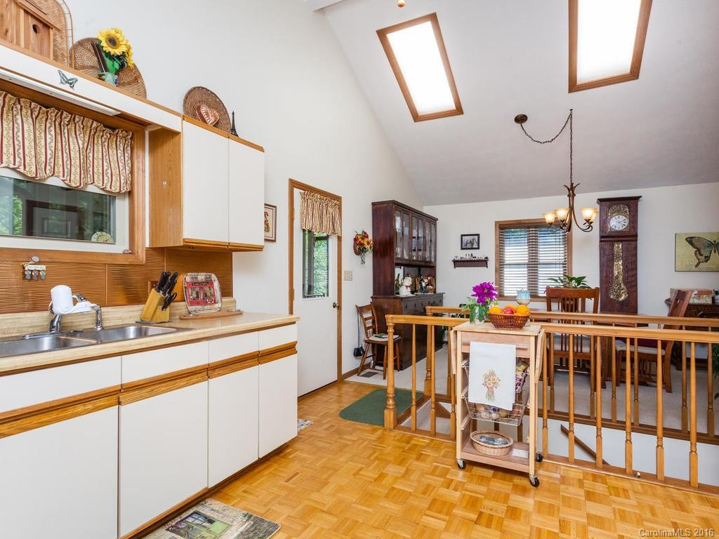 103 Mountain Place - Photo 9
