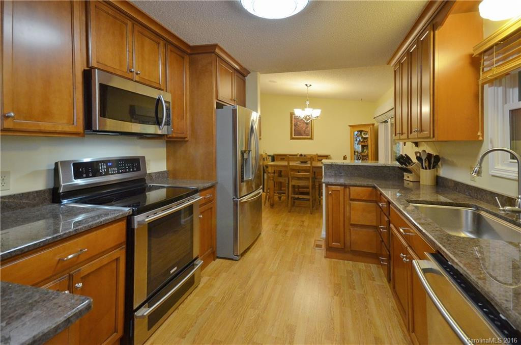 14 Noel Lane - Photo 2