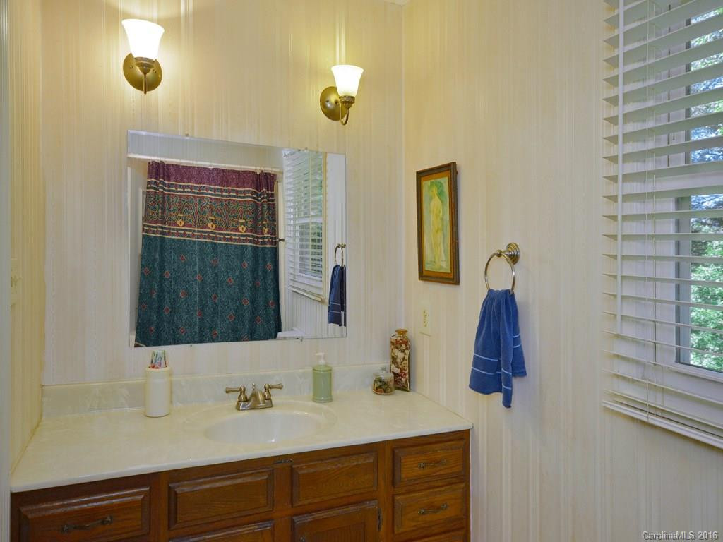 5 Knollwood Place - Photo 17