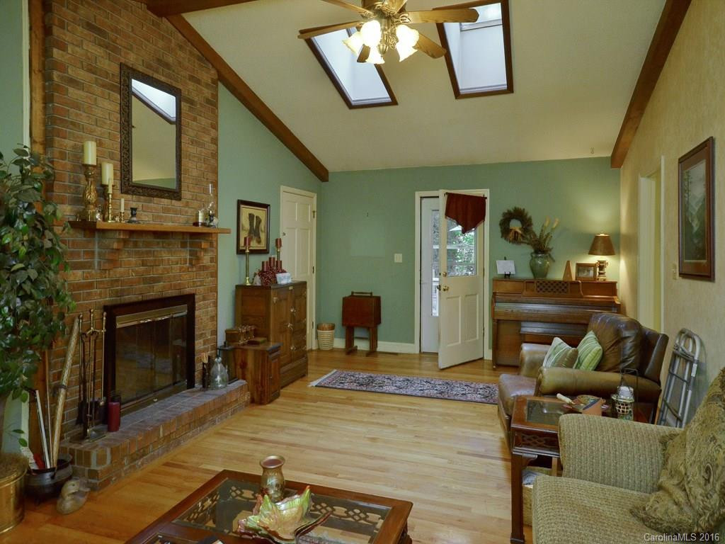 5 Knollwood Place - Photo 4