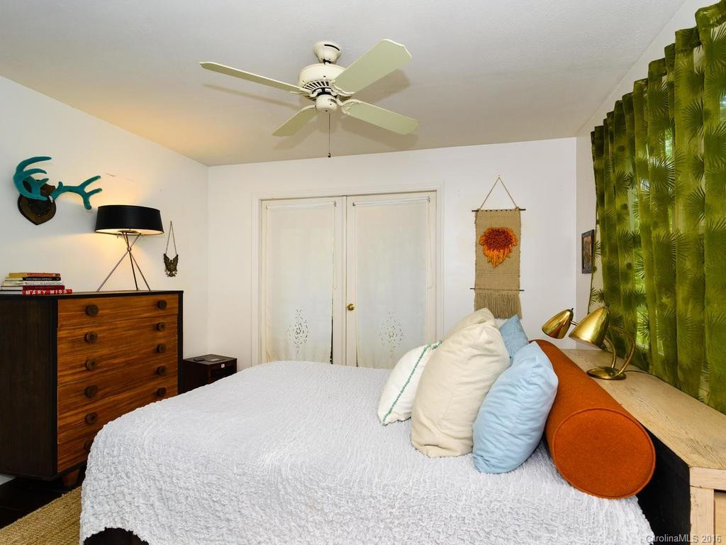 115 Manor Crest Lane - Photo 11