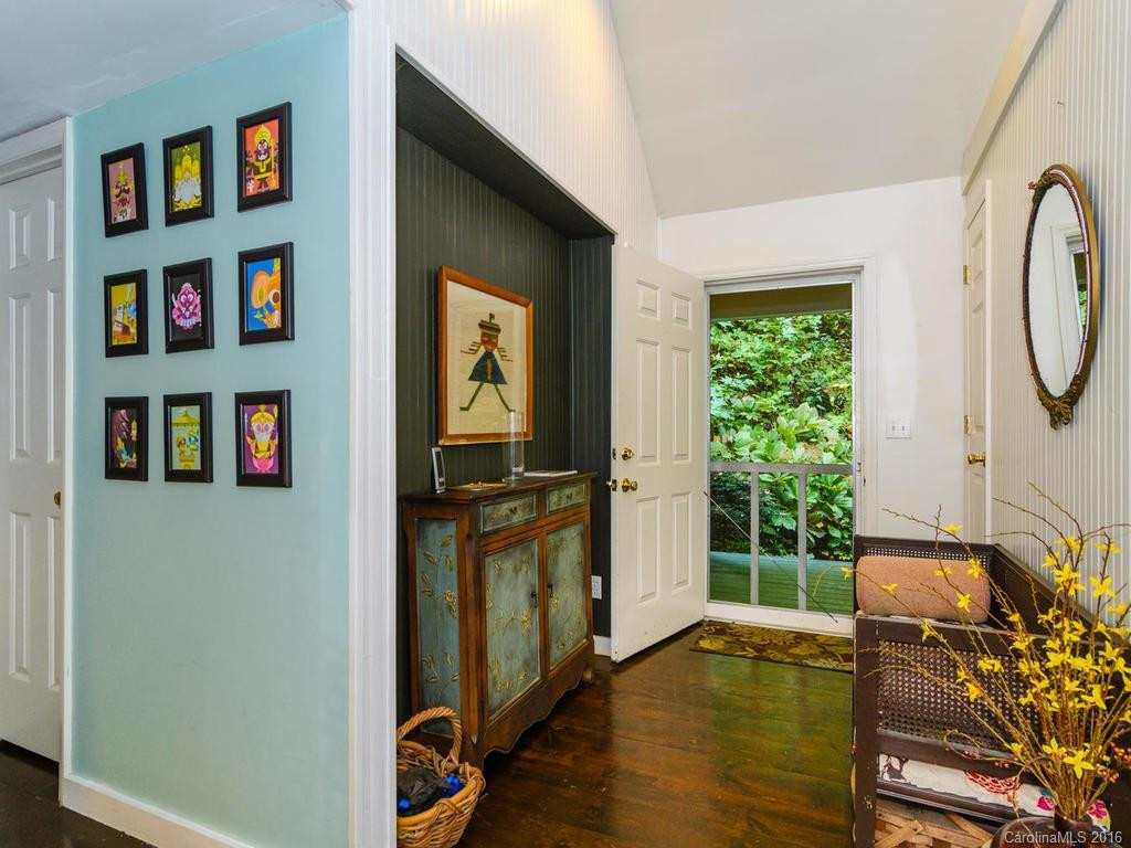 115 Manor Crest Lane - Photo 3