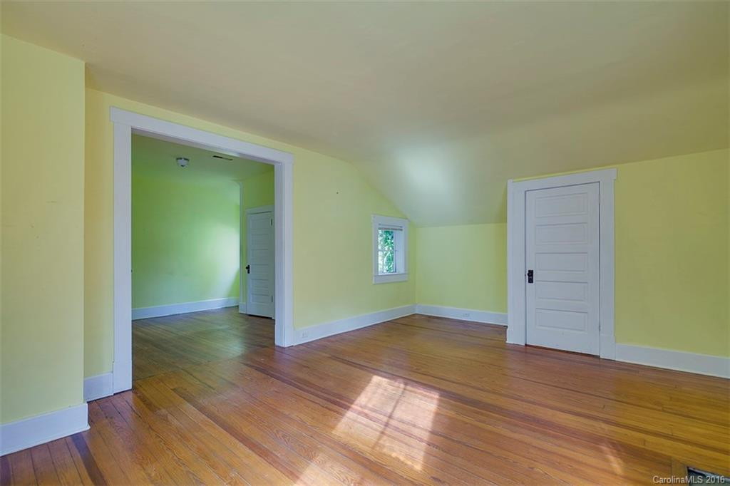 705 Probart Street - Photo 13