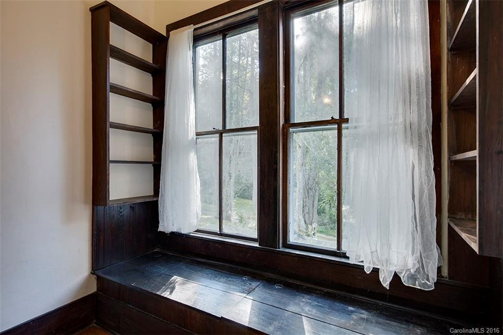 705 Probart Street - Photo 10