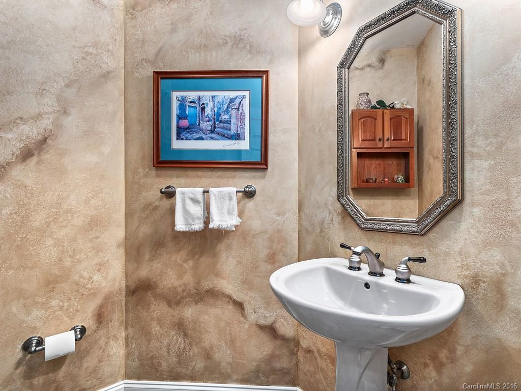 154 Founders Drive - Photo 16