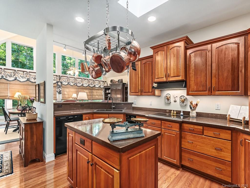 154 Founders Drive - Photo 6