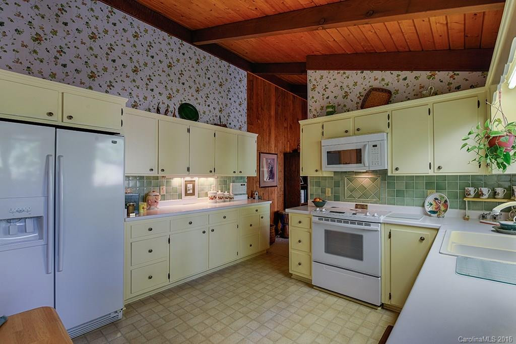 7 Crescent Drive #1 - Photo 12