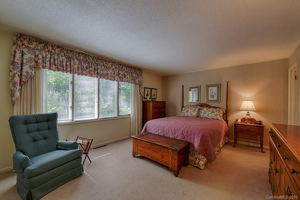 7 Crescent Drive #1 - Photo 13