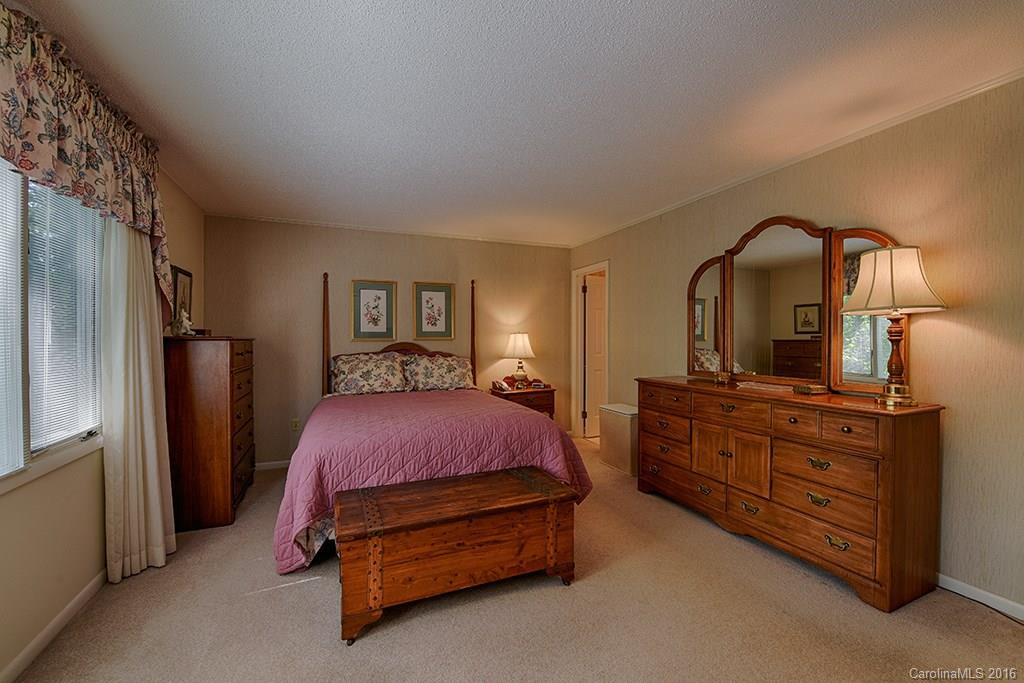 7 Crescent Drive #1 - Photo 14