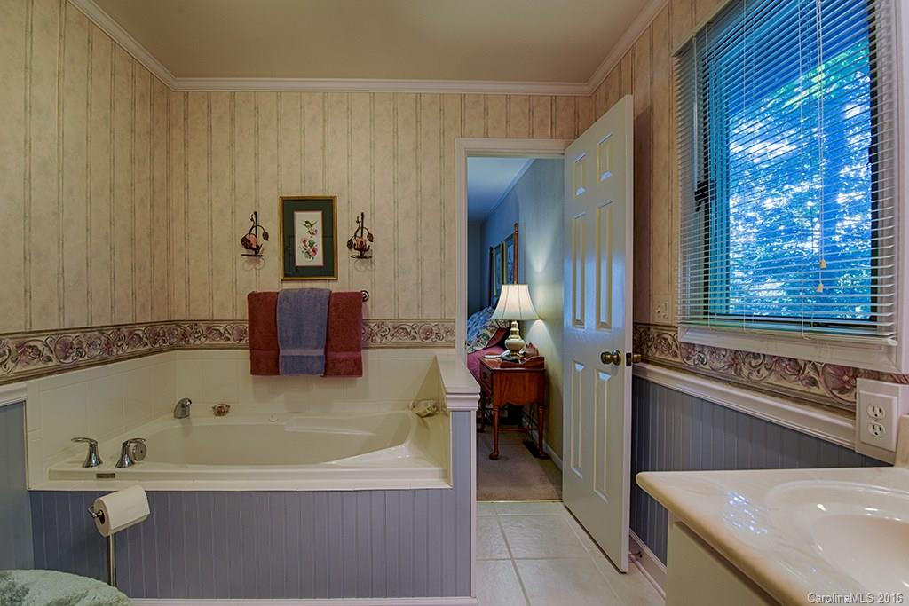7 Crescent Drive #1 - Photo 16