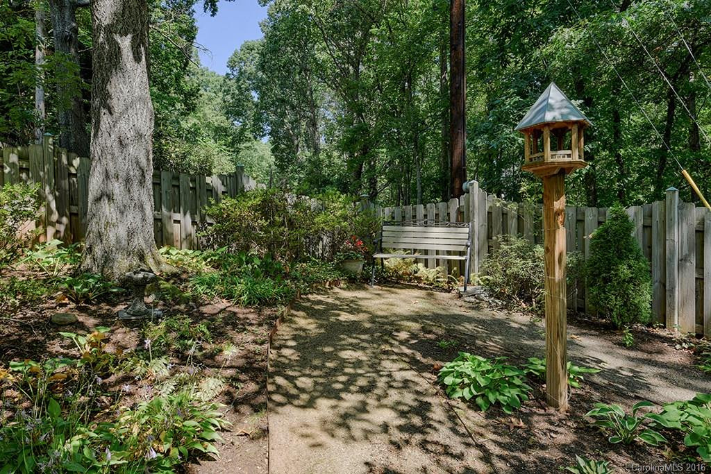 7 Crescent Drive #1 - Photo 24