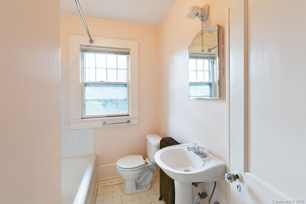 76 Harris Avenue - Photo 12