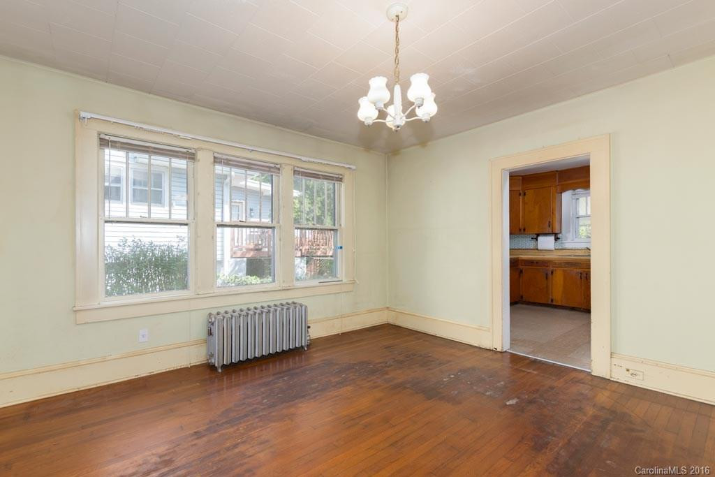 76 Harris Avenue - Photo 6
