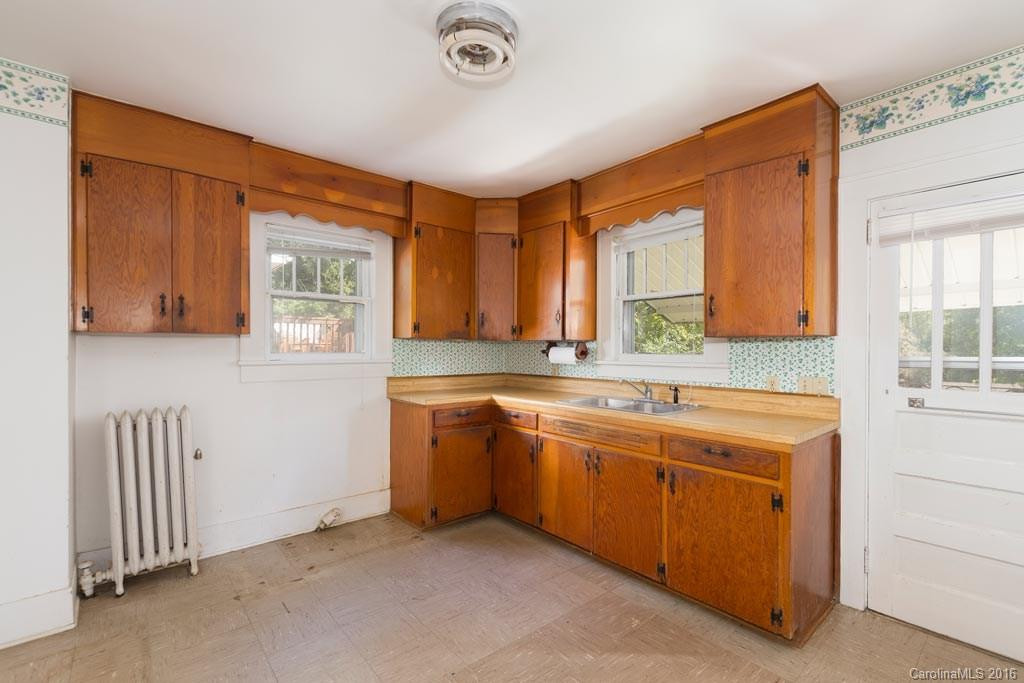 76 Harris Avenue - Photo 7