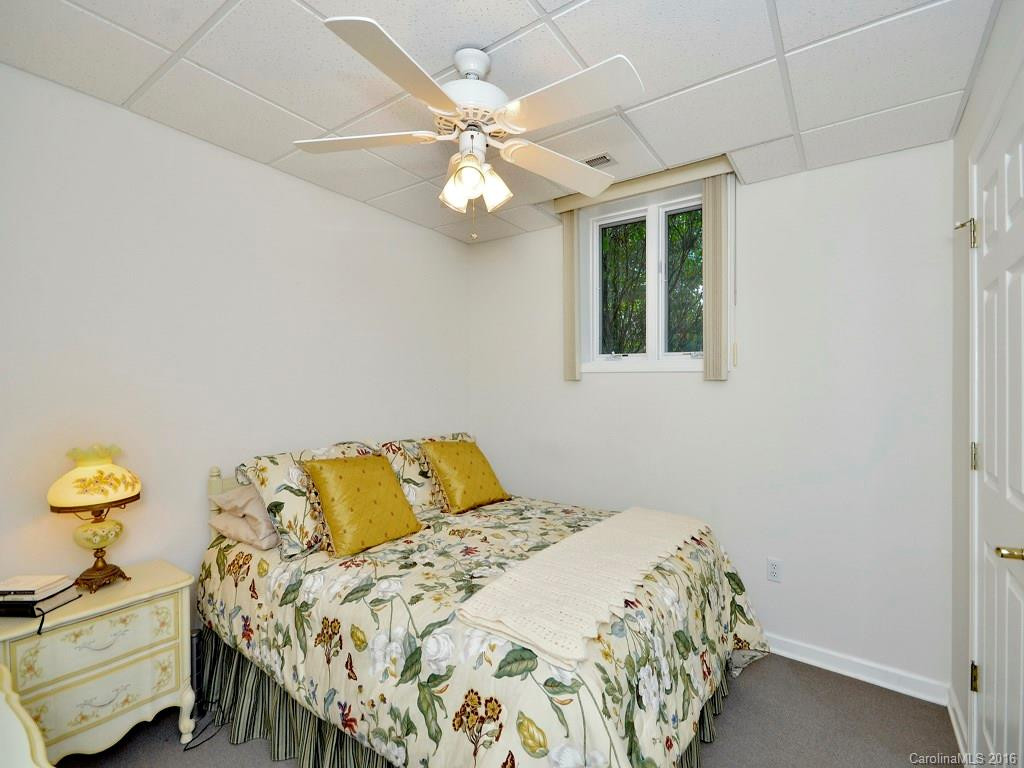 362 Mountain Valley Drive - Photo 16