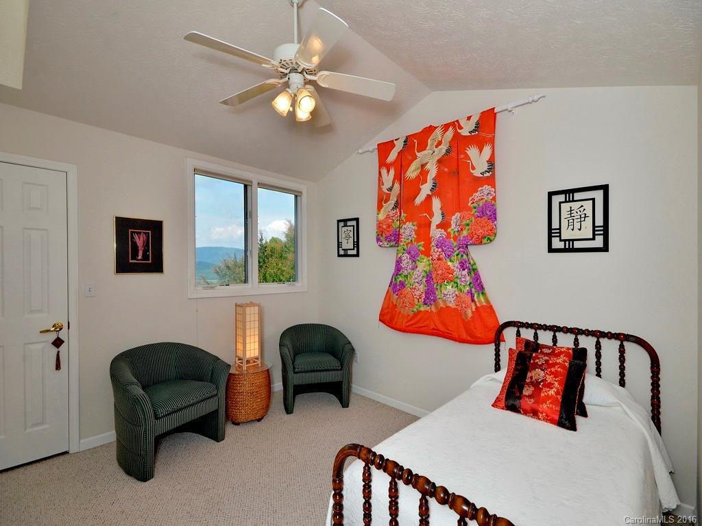 362 Mountain Valley Drive - Photo 17
