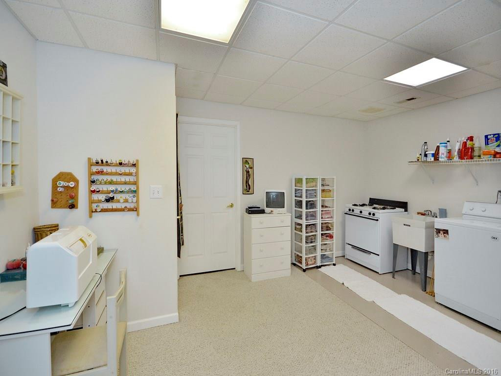 362 Mountain Valley Drive - Photo 24