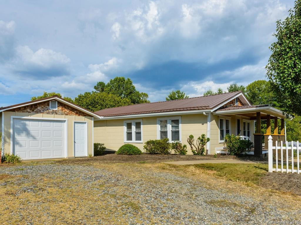 131 Jupiter Road - Photo 3