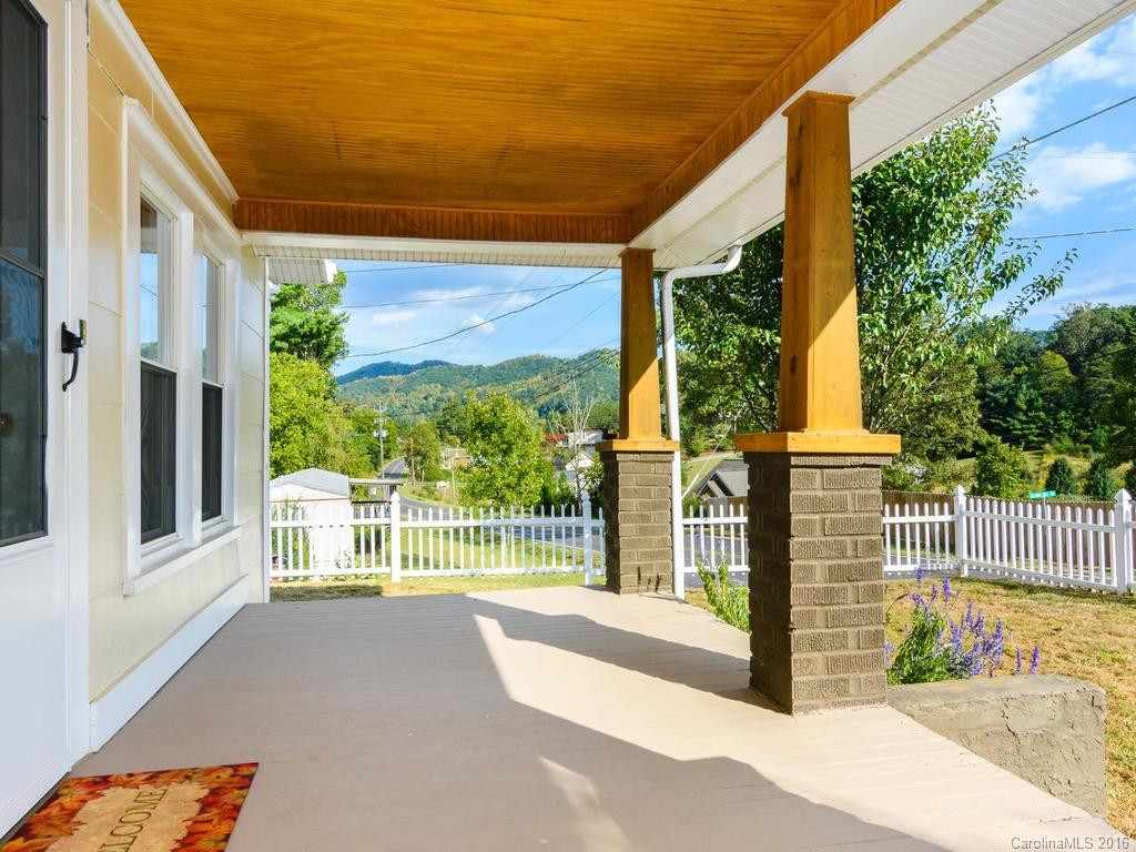 131 Jupiter Road - Photo 4