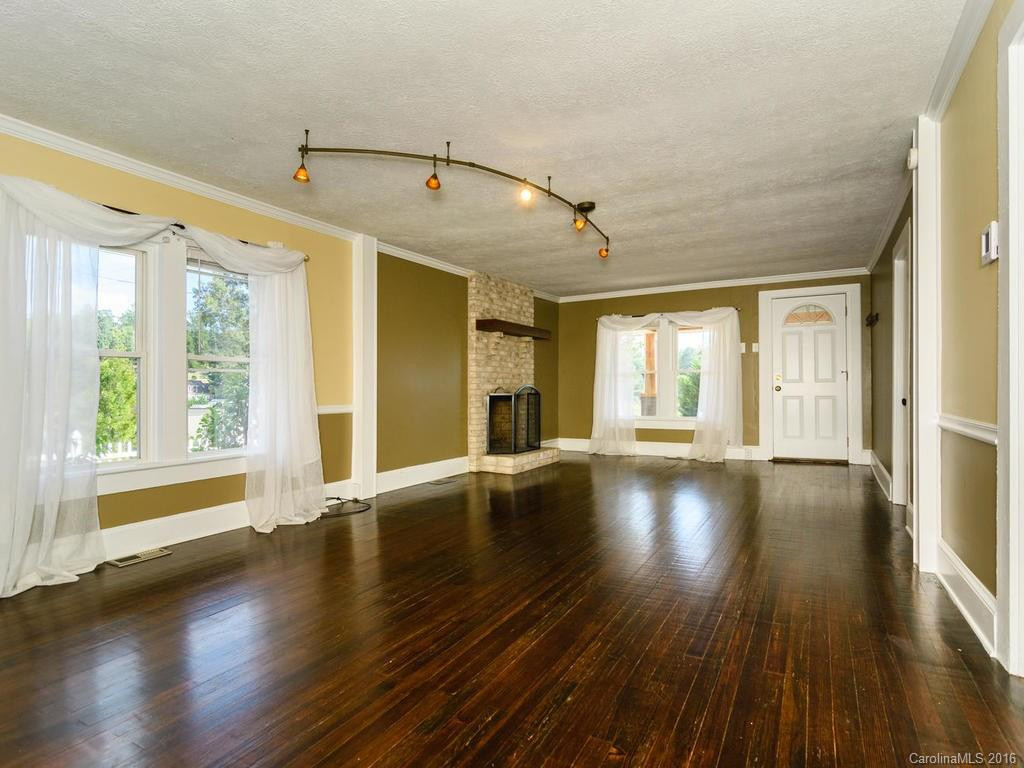131 Jupiter Road - Photo 8
