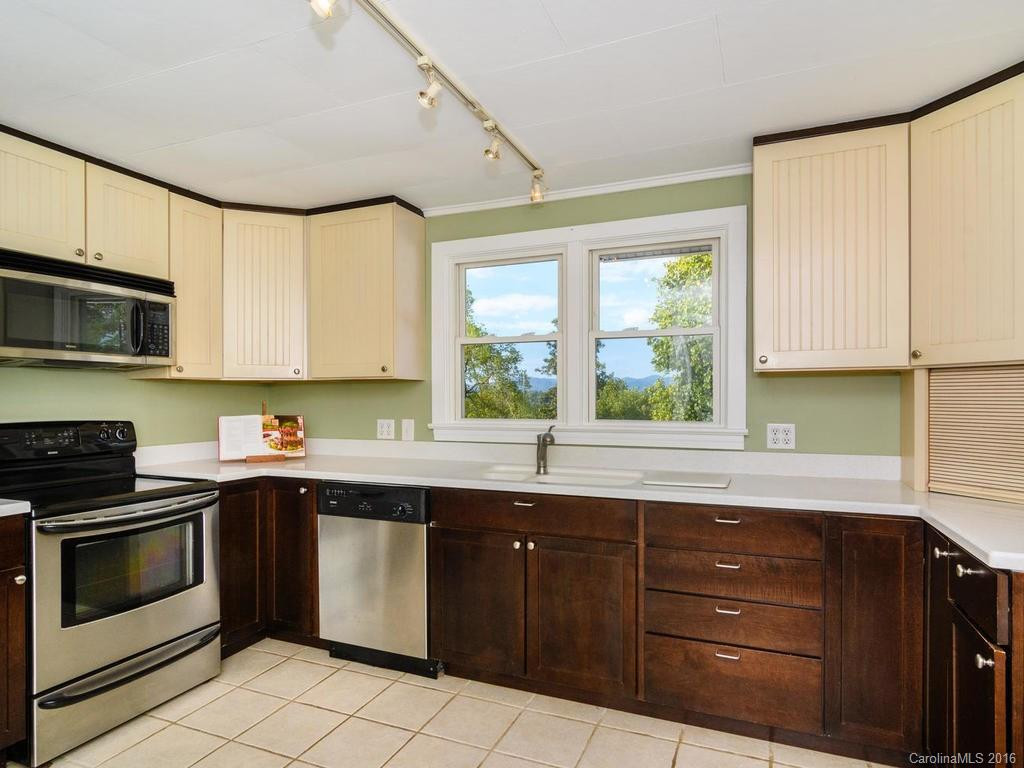 131 Jupiter Road - Photo 10