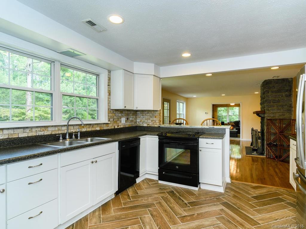 605 White Pine Drive - Photo 12