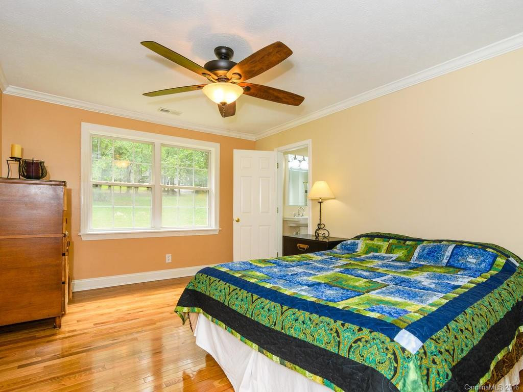 605 White Pine Drive - Photo 13