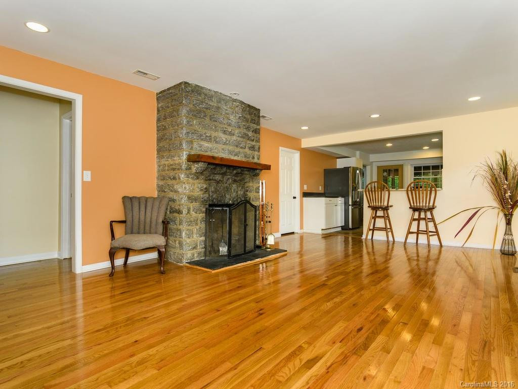605 White Pine Drive - Photo 6