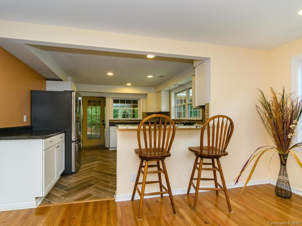 605 White Pine Drive - Photo 9