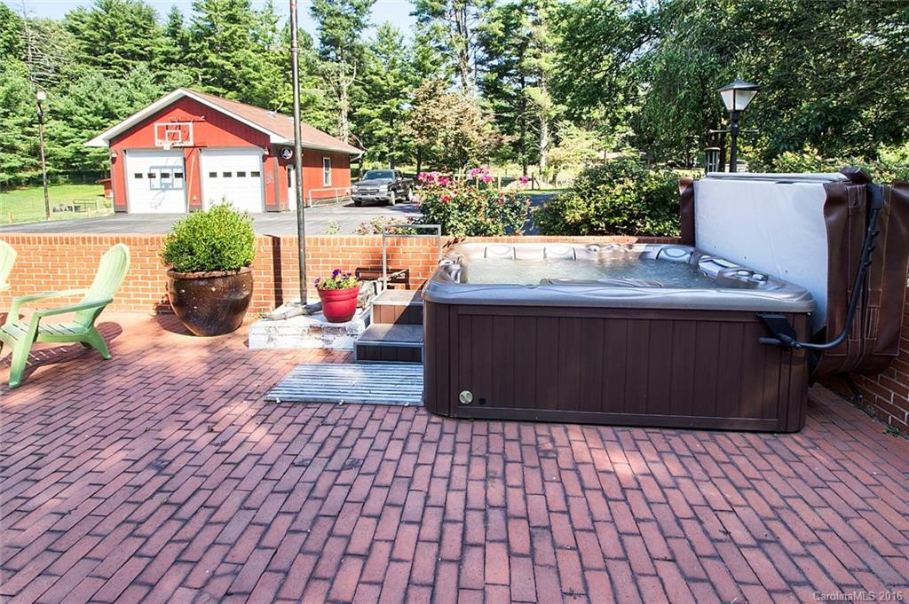3860 Haywood Road - Photo 19