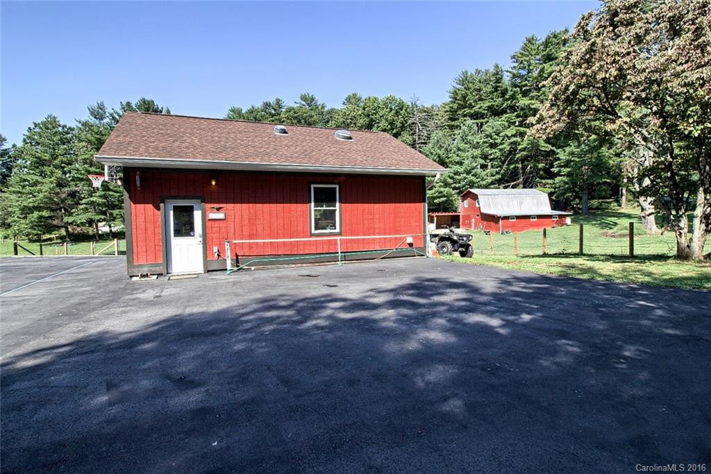 3860 Haywood Road - Photo 23