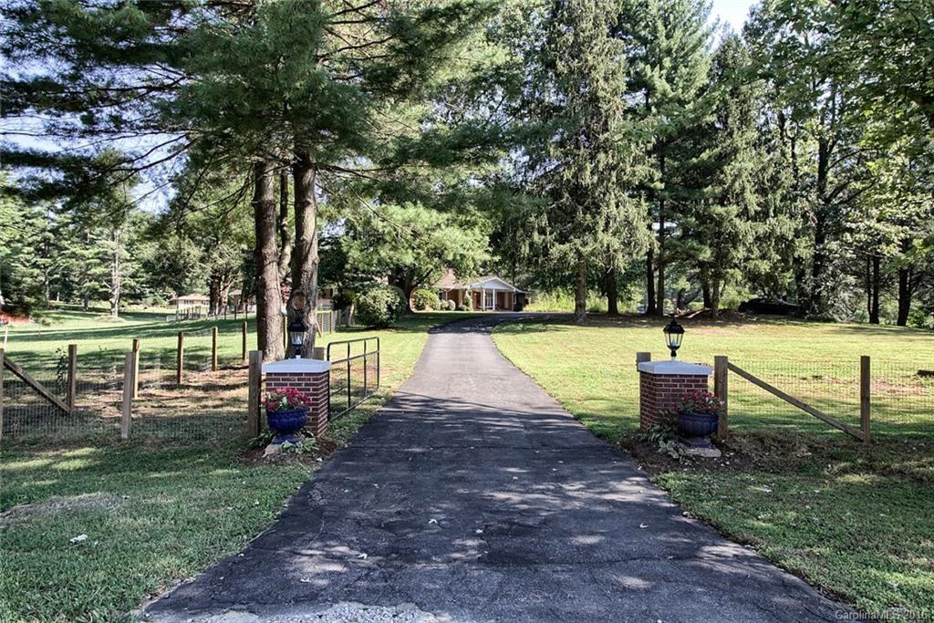 3860 Haywood Road - Photo 24