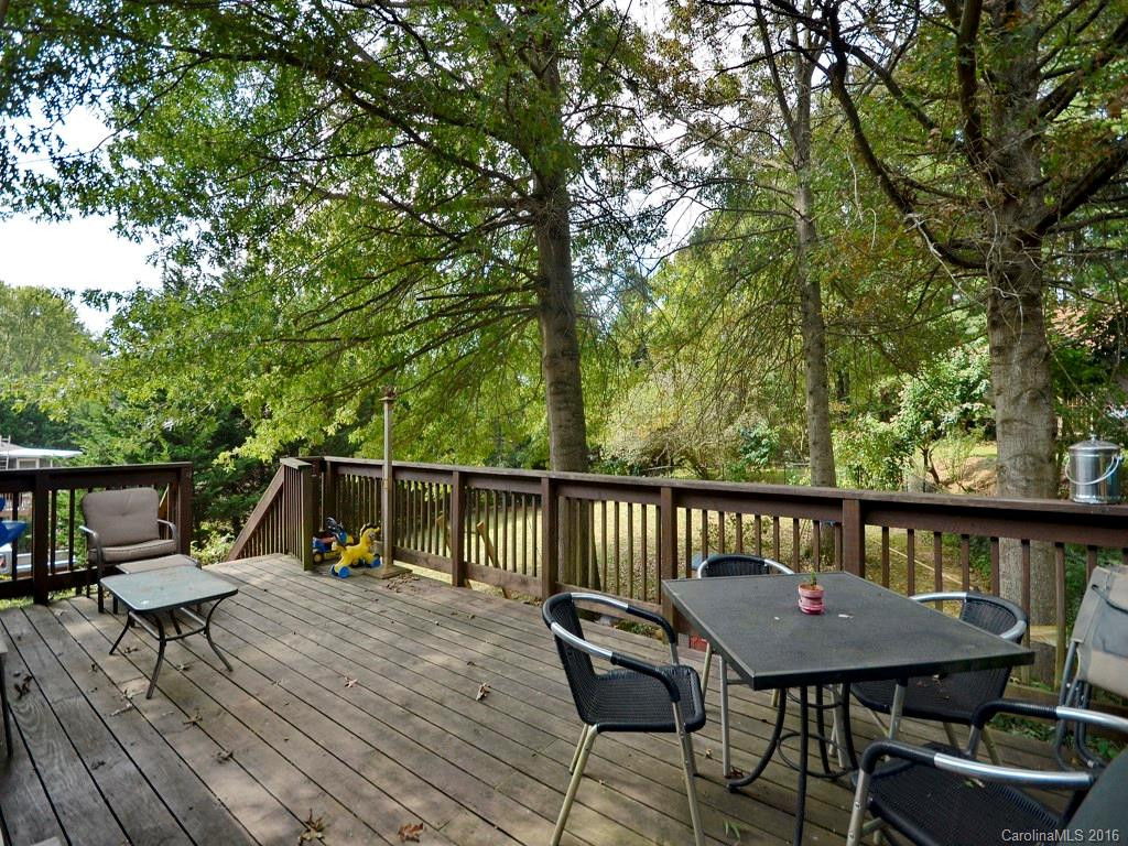 54 Meadow View Drive - Photo 13