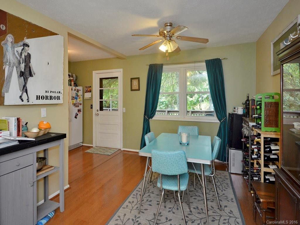 54 Meadow View Drive - Photo 4