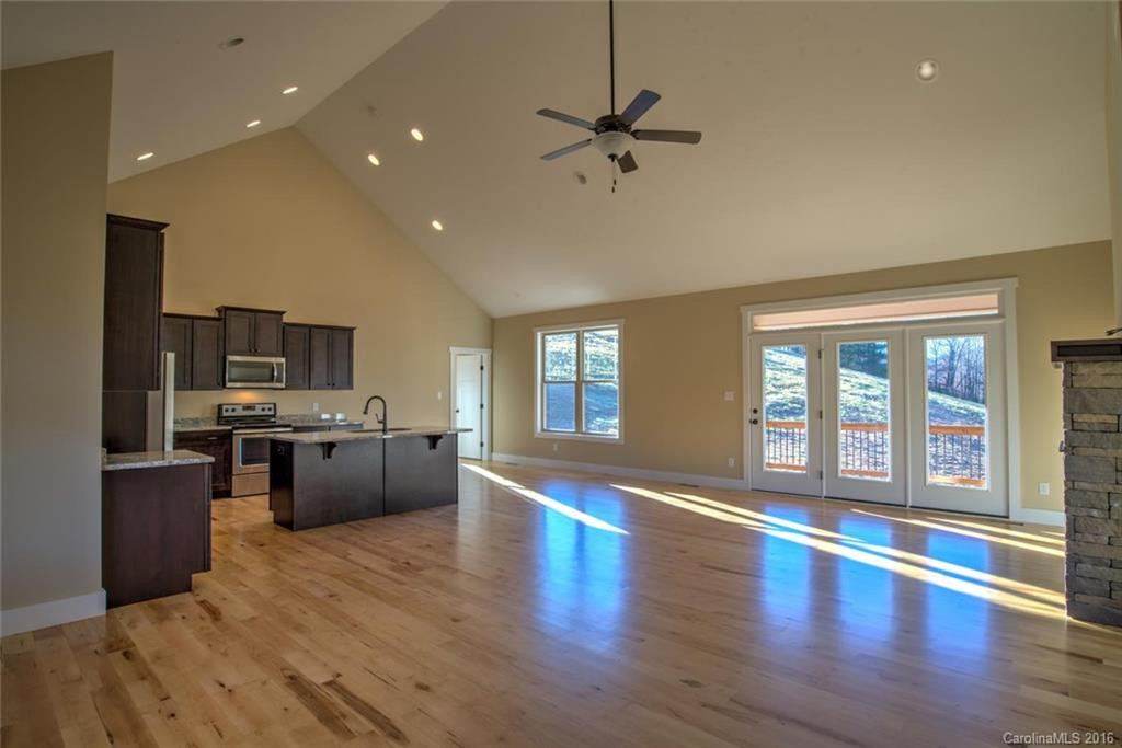 60 Temujin Drive - Photo 4