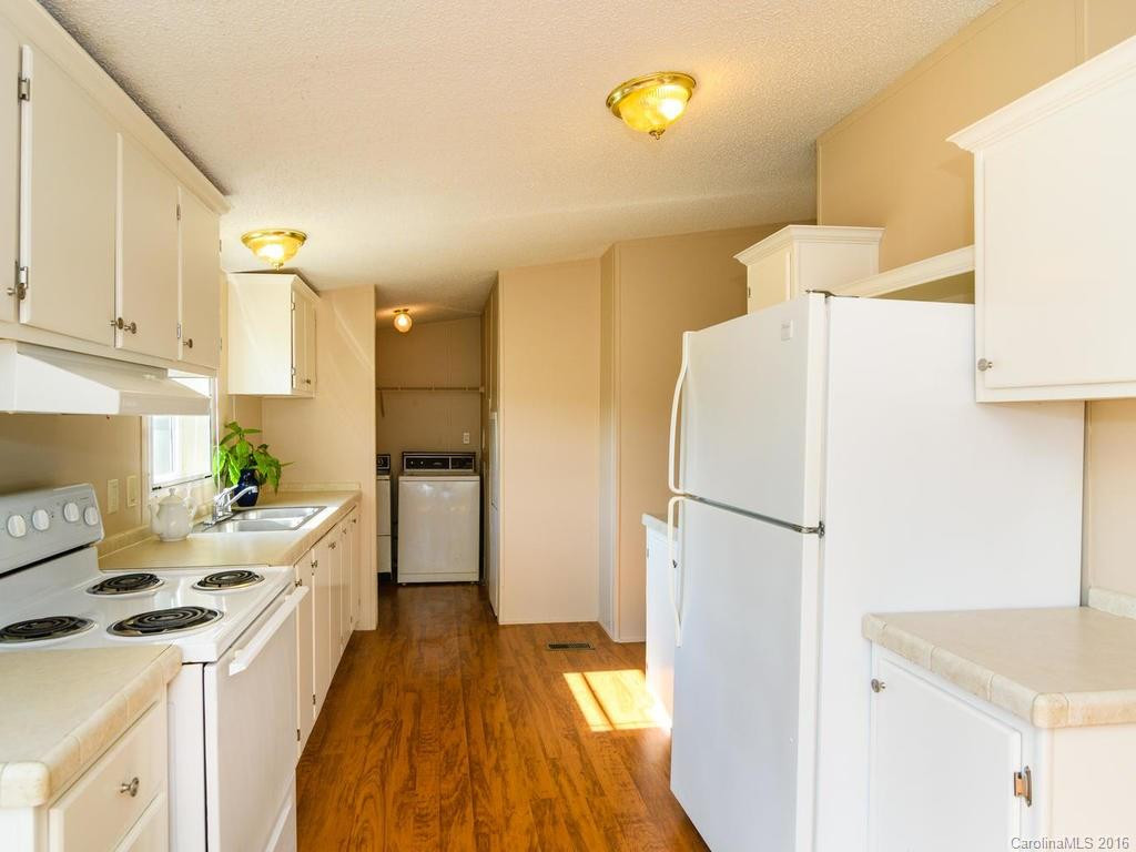 285 Youngs Cove Road - Photo 11