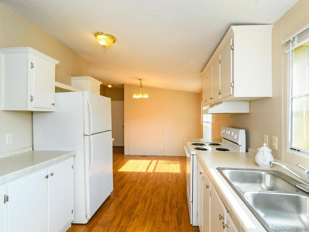285 Youngs Cove Road - Photo 13