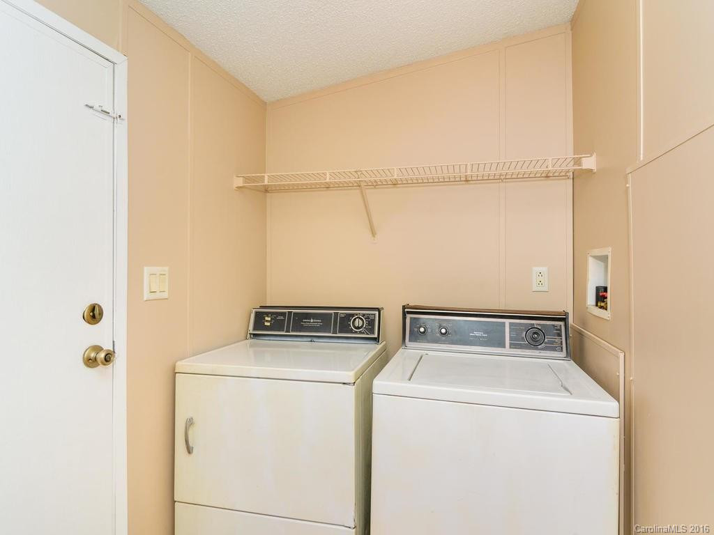 285 Youngs Cove Road - Photo 14