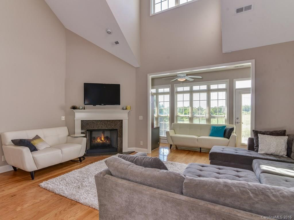 51 Florian Lane #51 - Photo 12