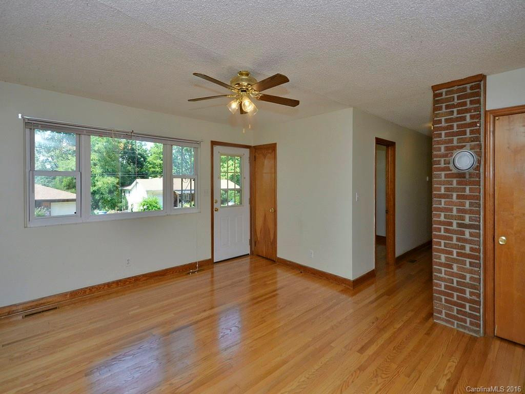 43 Azalea Road - Photo 2