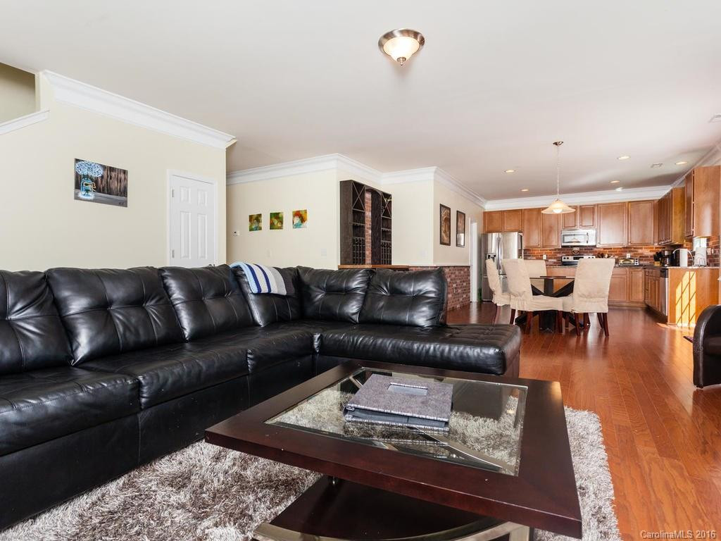 109 River Walk Drive - Photo 4