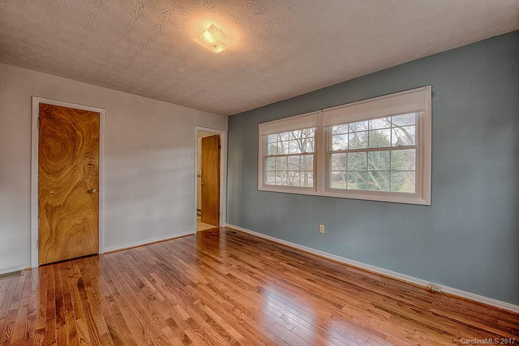 157 Jarvis Street - Photo 16
